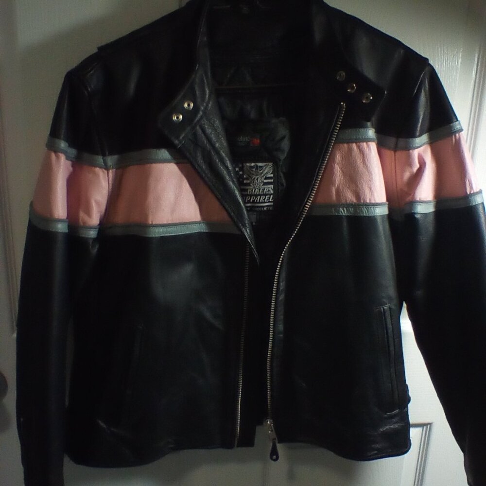 Ladies leather bikers jacket